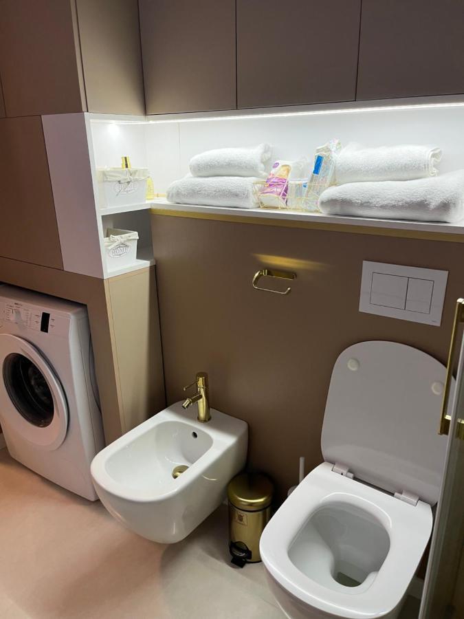 Sas 2 Luxury Apartments Mamaia Buitenkant foto