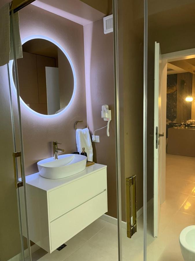 Sas 2 Luxury Apartments Mamaia Buitenkant foto